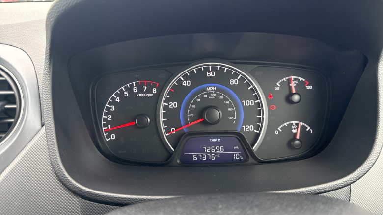 Hyundai i10 1.0 SE 5dr Petrol Hatchback